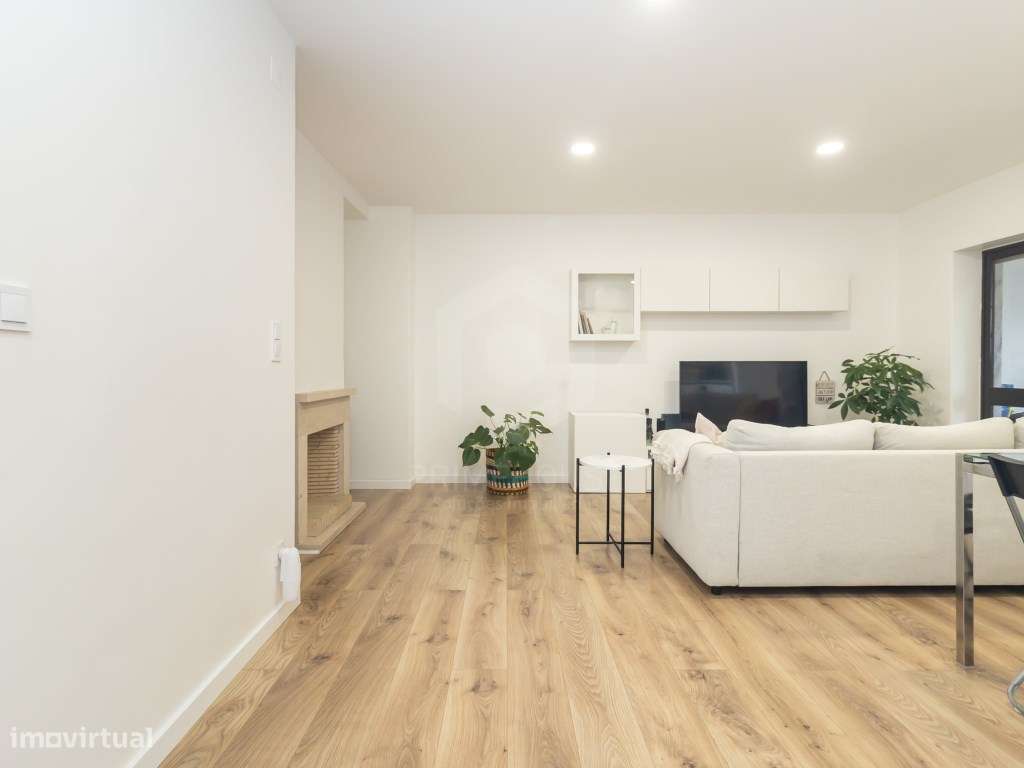 Apartamento T2 remodelado - Quinta de Sto. António a 600 metros da ...-7