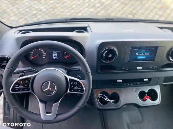 Mercedes-Benz Sprinter 319cdi - 11