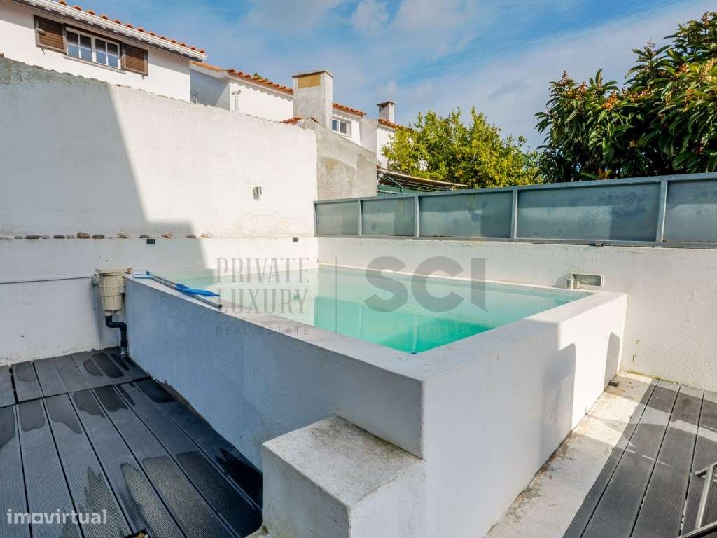 Moradia T4 na Aroeira, contemporânea com piscina e cave-45