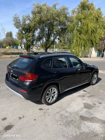 BMW X1 xDrive20d - 4