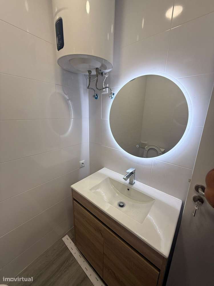 Apartamento T1 Remodelado-9
