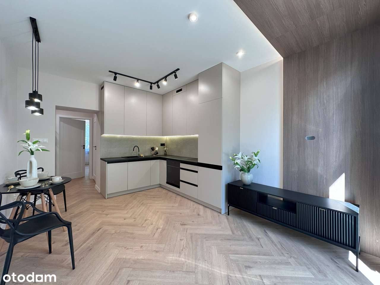 NOWE wykończone POD KLUCZ, 3 pokoje, 2 piętro, balkon, parking,schowek - Widok 4