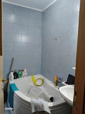 Apartament cu trei camere situat in Azuga - Imagine principală: 4/11