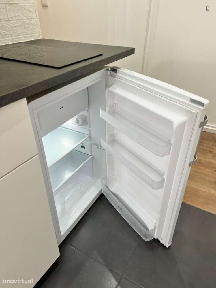 Estúdio - localizado em Paranhos Porto - Grande imagem: 4/9