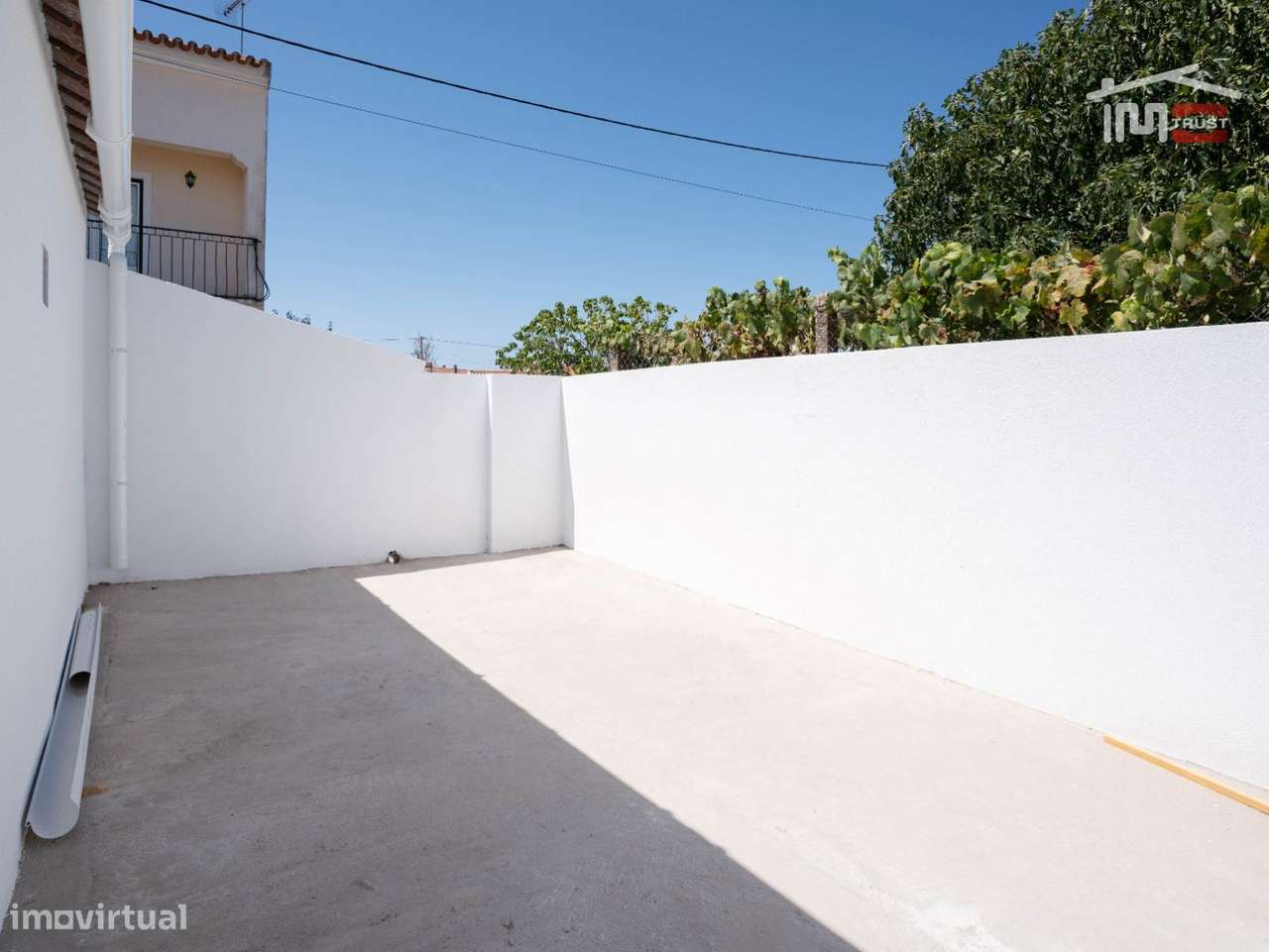 Moradia Térrea Totalmente Remodelada com Espaço Exterior | Pego, Ab...-17