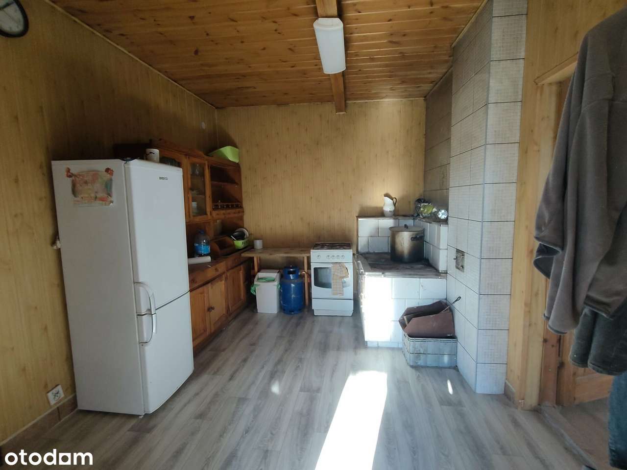 Dom w środku lasu-10