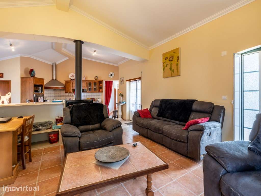 Magnífica Moradia Térrea T3+2 de estilo tradicional com terreno de ...-6