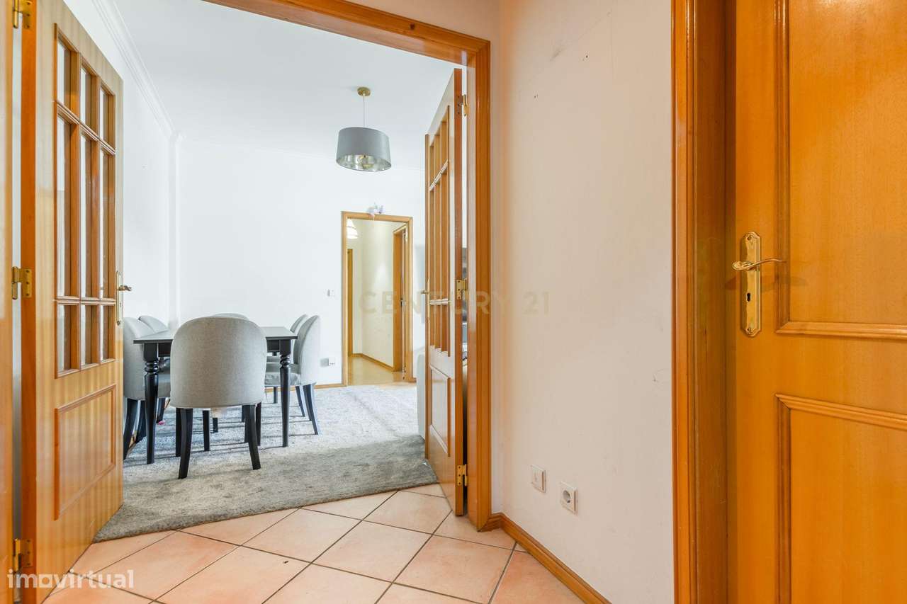 Quinta do Conde - Apartamento 1º andar de 3 assoalhadas com arrecadaçã - Grande imagem: 5/19