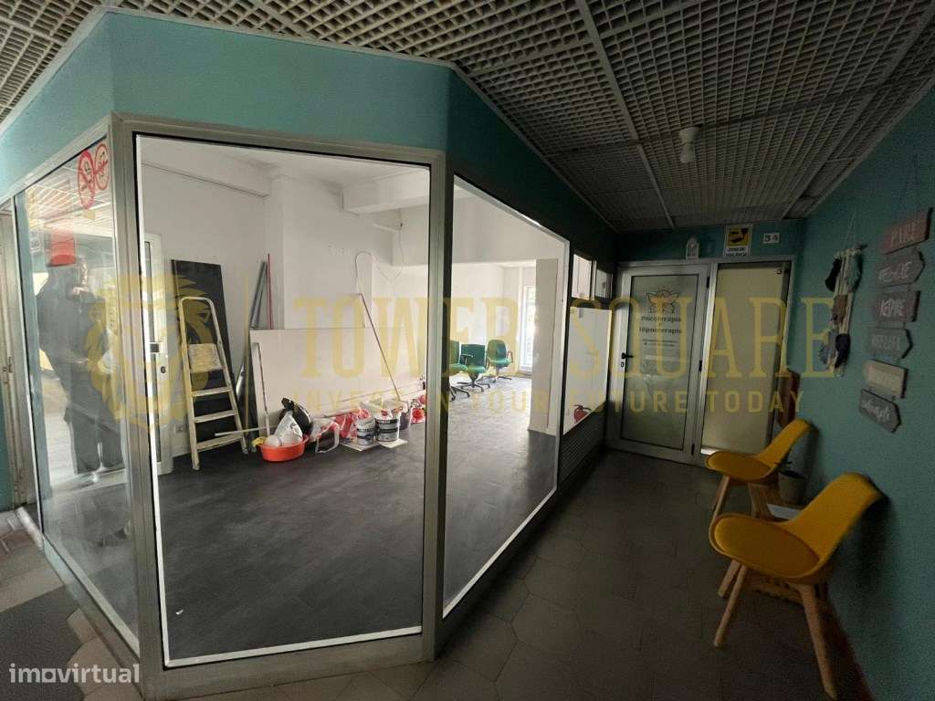 Loja Comercial - Loja 23 m² - Em Frente ao Fórum Barreiro - Grande imagem: 3/3