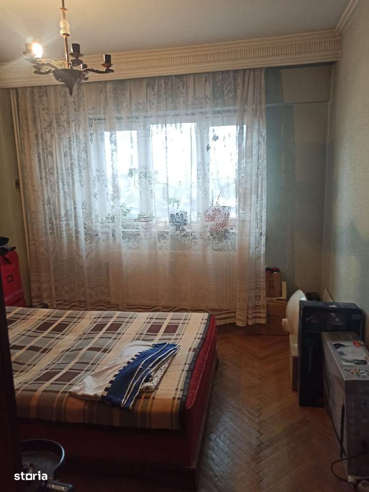 4 camere PITEȘTI , Decomandat , Amplasament DEOSEBIT, negociabil !-4