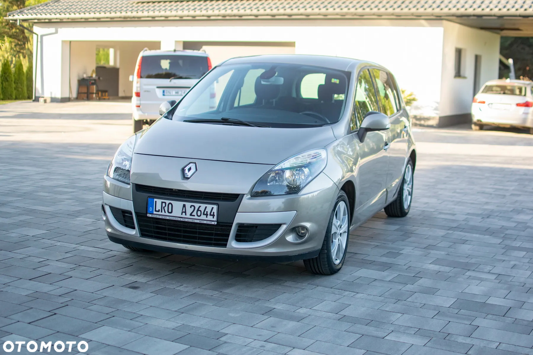 Renault Scenic - 28