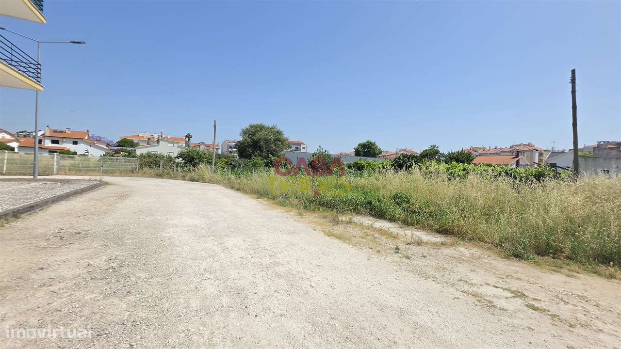 Terreno Para Construção T3 Venda em Nossa Senhora de Fátima,Entroncame-33