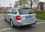 Skoda Octavia Combi 1.6 TDI Ambiente - 2