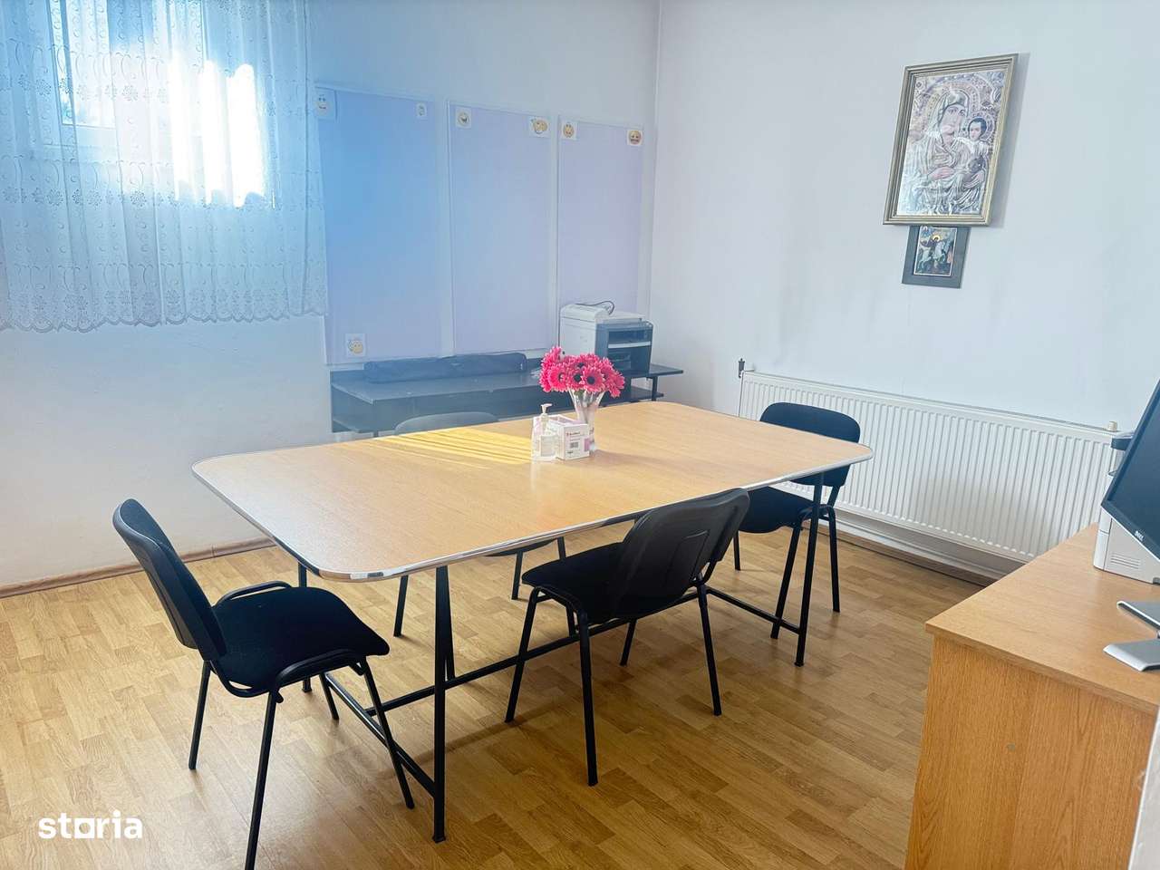 Cladire spatii birouri, P+1, 8 camere+dependinte, Targoviste, micro 5-14