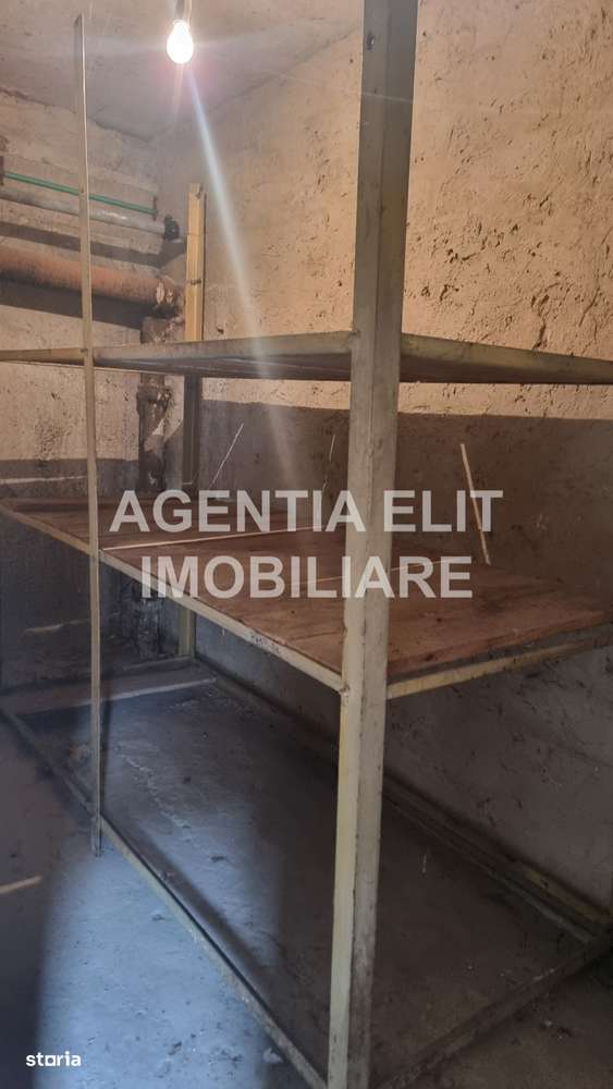 Apartament 4 camere, zona Centrala-13