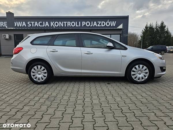 Opel Astra 1.4 Turbo Sports Tourer - 9