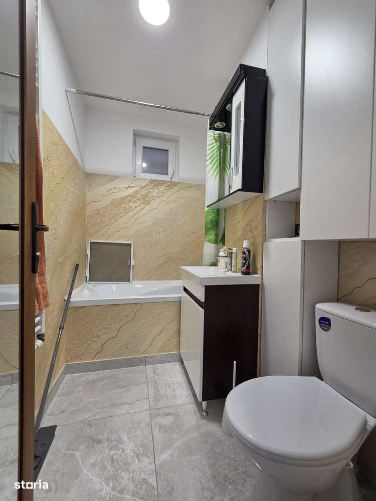 Apartament 2 camere de vânzare Galați, Micro 17-7