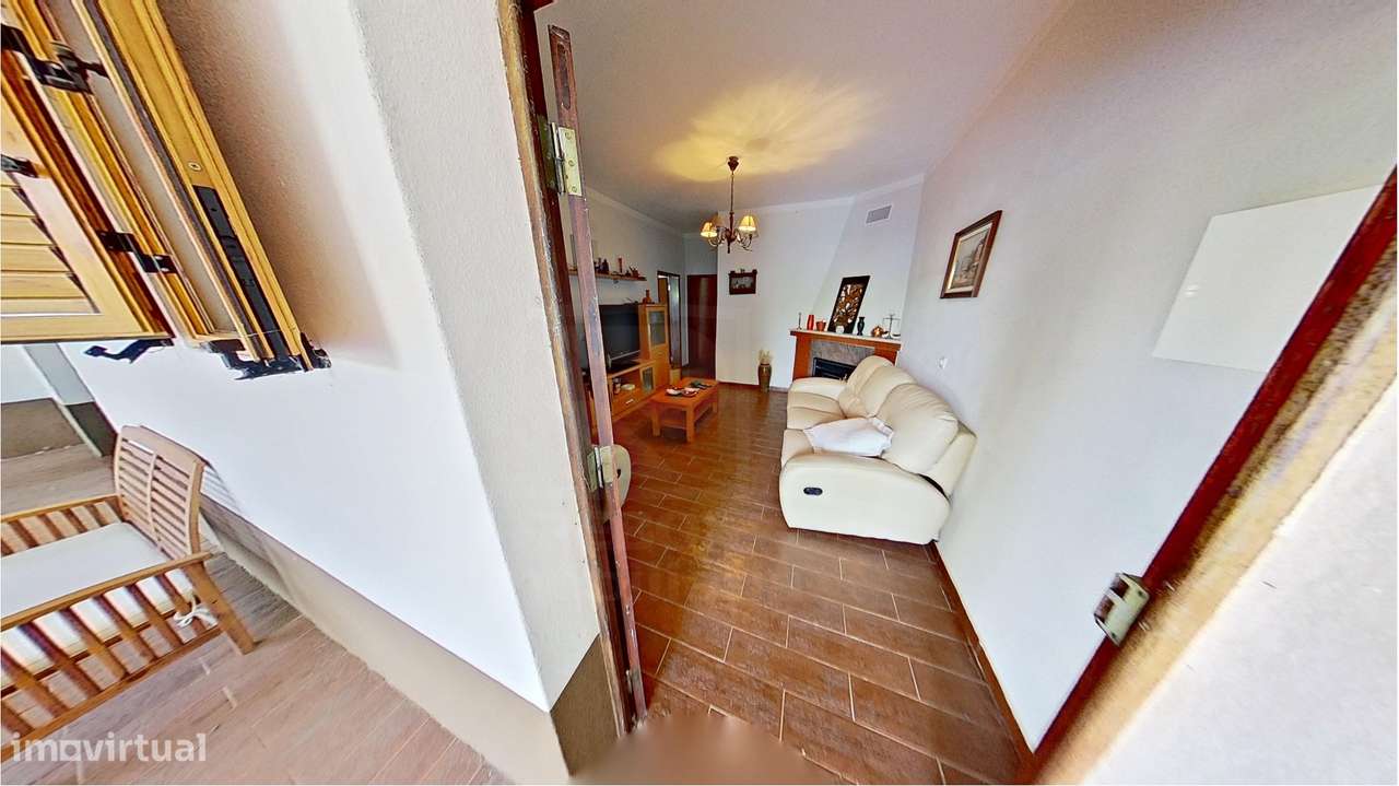 Moradia T6 com Terreno 1000 m² + Terreno Rústico – Medelim-5