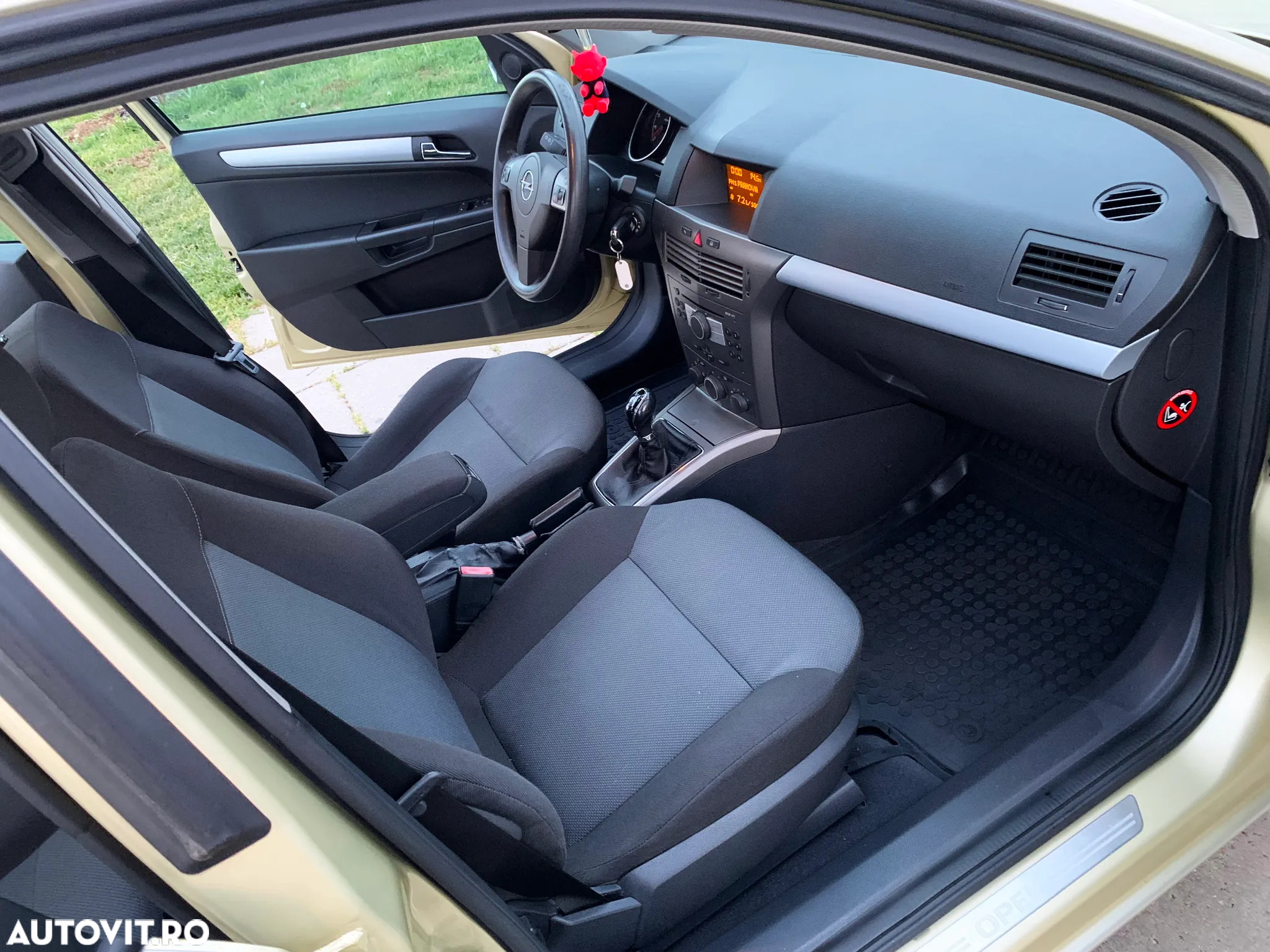 Opel Astra Classic 1.6i - 5