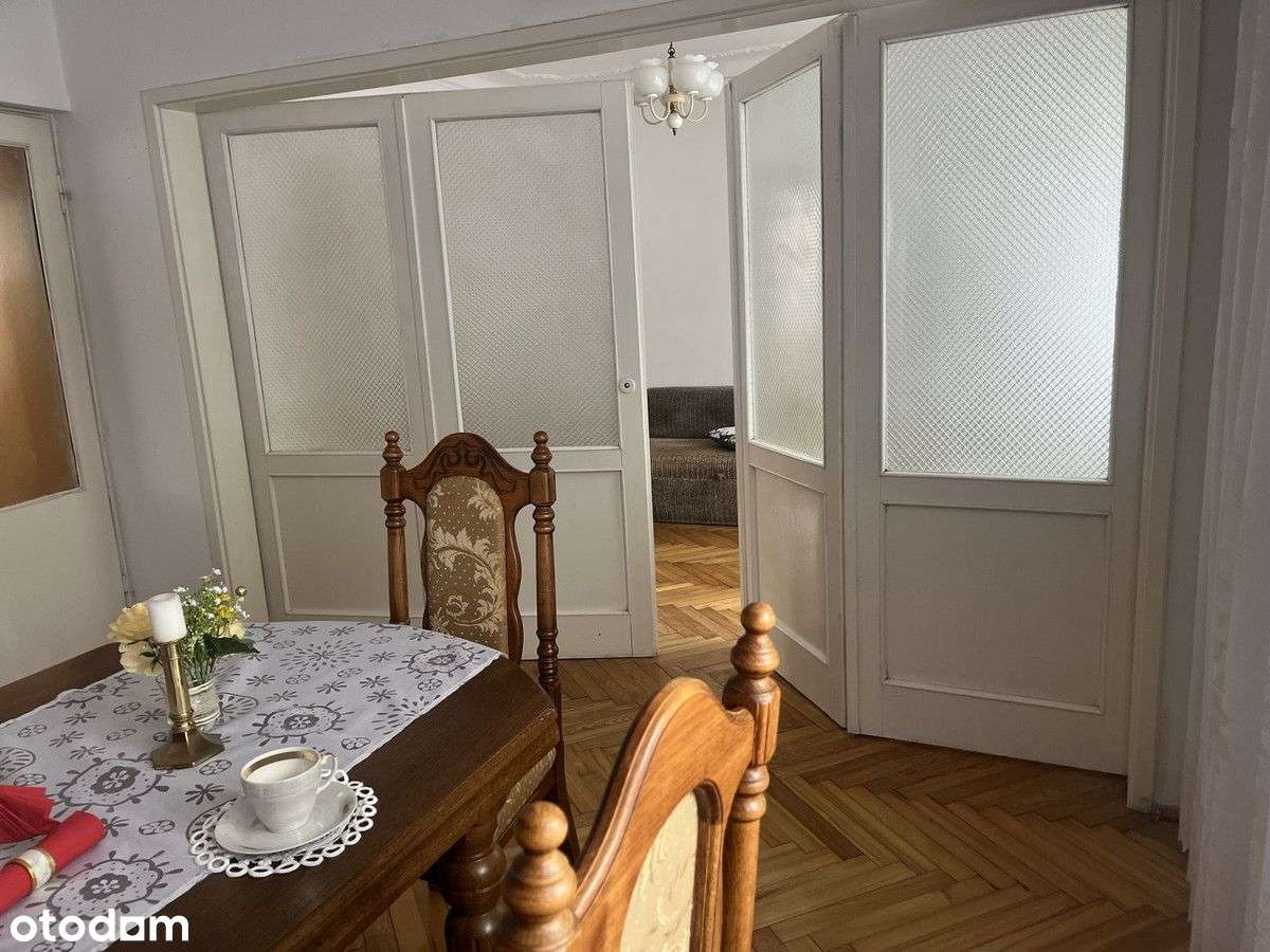 Dom 250m2, działka 944m2; ul. Poświątne-9