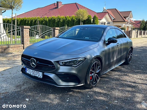 Mercedes-Benz CLA AMG 35 4-Matic 7G-DCT - 2