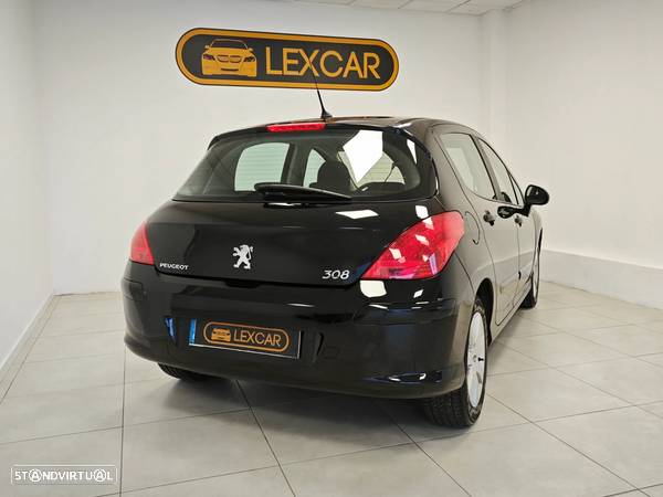 Peugeot 308 1.4 16V Premium - 23