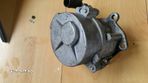 Pompă vacuum Renault laguna 2,motor 1,9dci,an2005 - 2