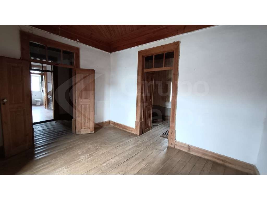 Moradia 3 pisos com pátio - Zebreira/Idanha-a-Nova - Grande imagem: 5/17