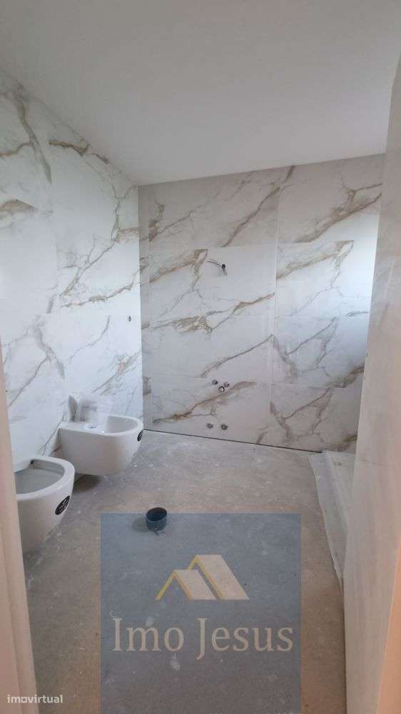 Moradia Terrea T3+1 em Vila Nova de Gaia-21