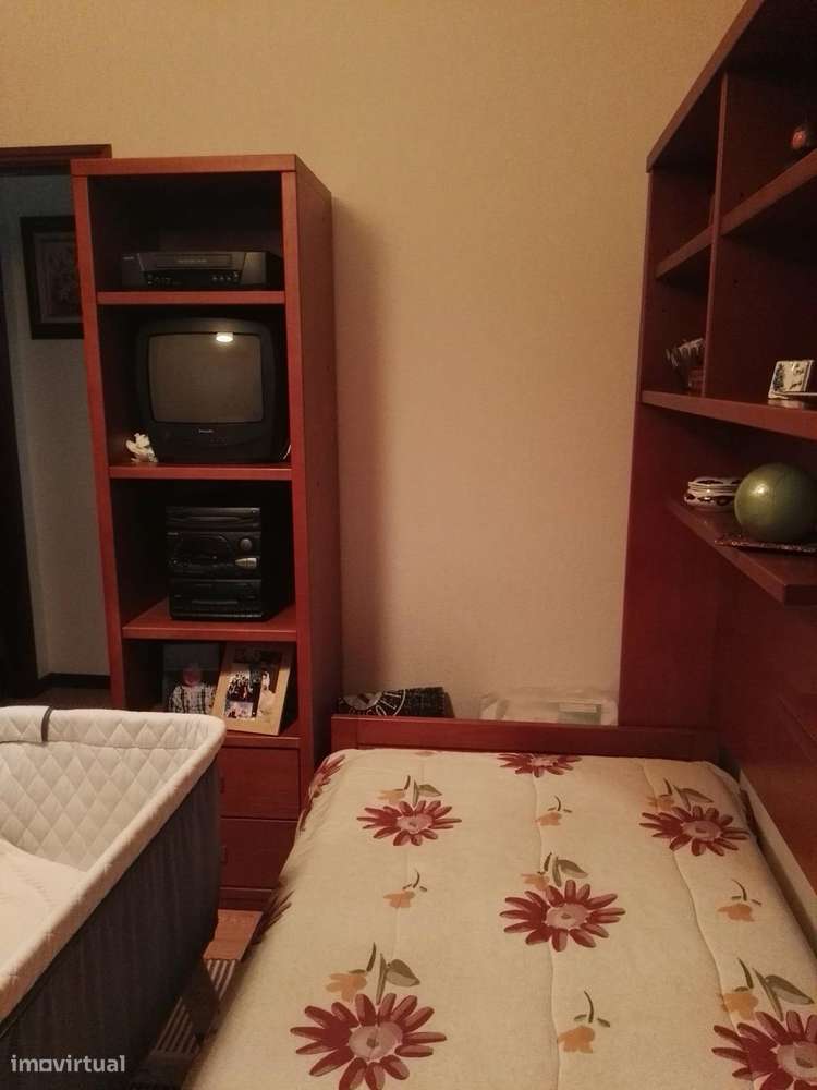 Moradia T2 para alugar totalmente equipada e mobilada - Grande imagem: 5/9