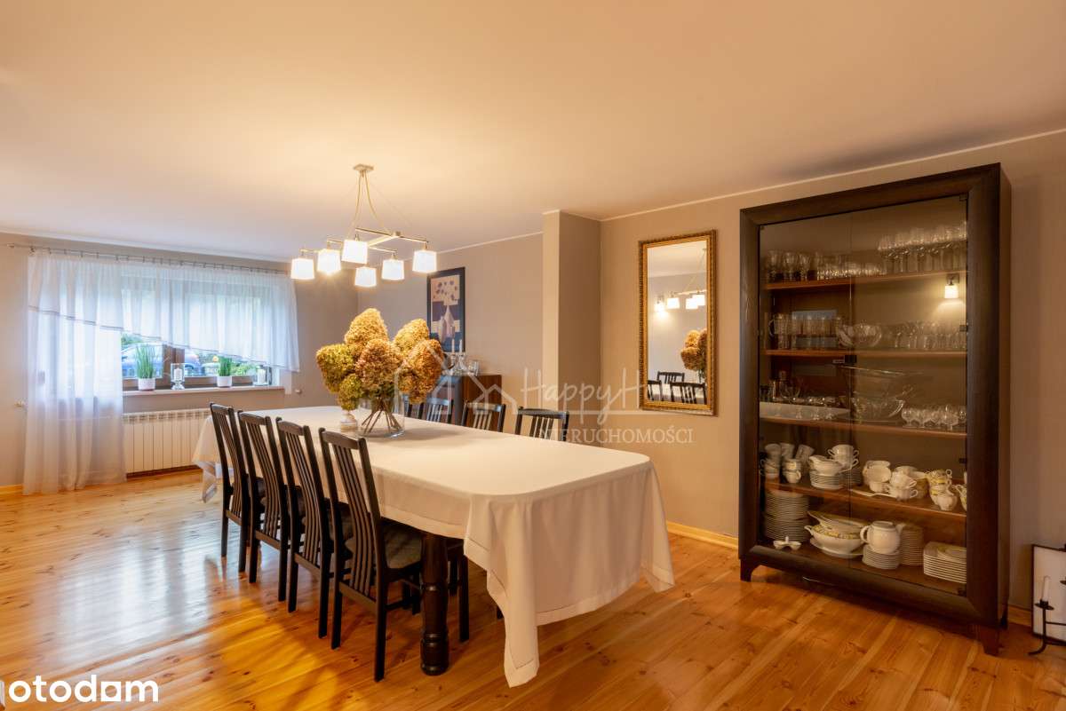 250 m2—5 pokoi—salon—salon bilardowy-5