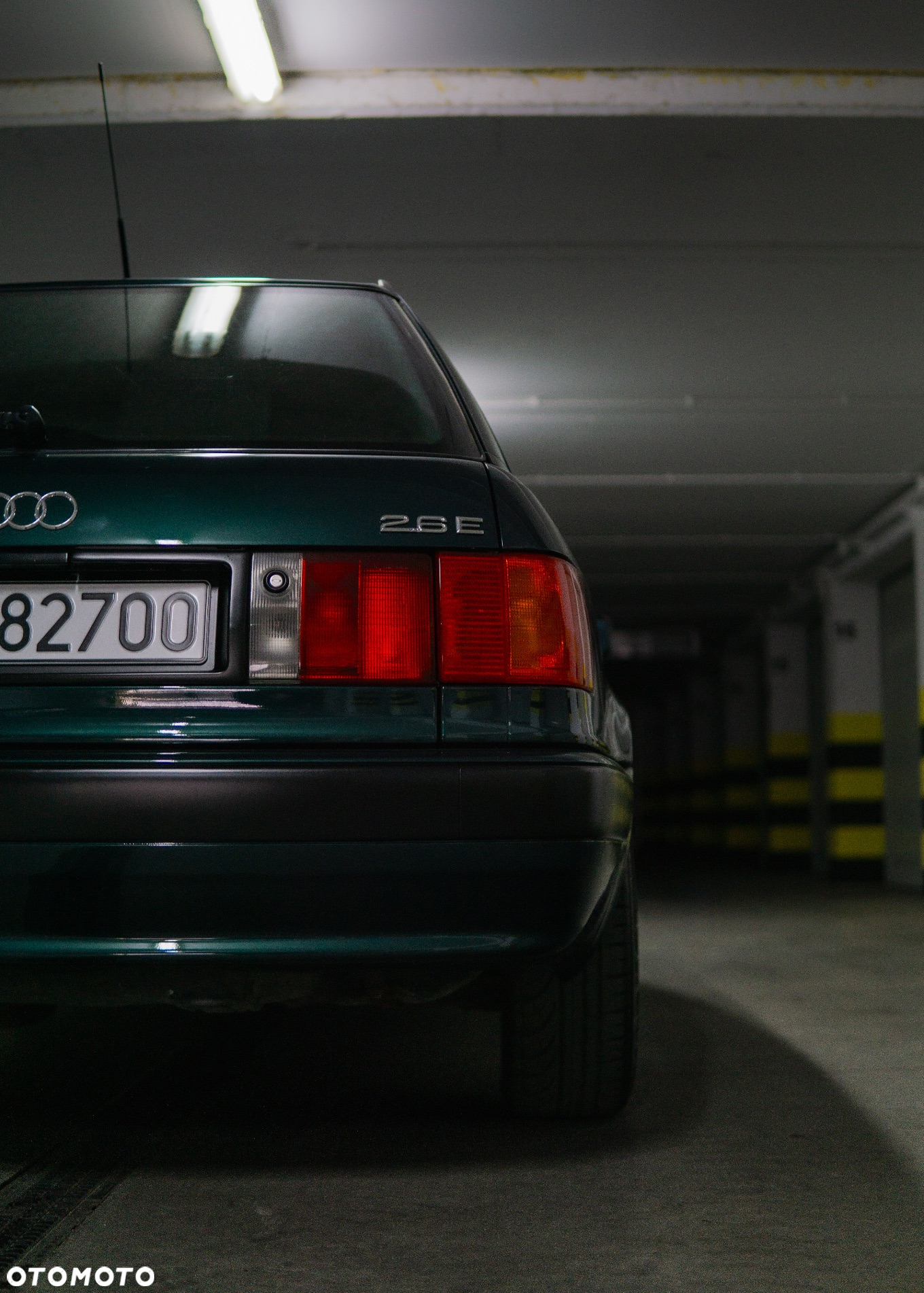 Audi 80 Avant 2.6 - 13