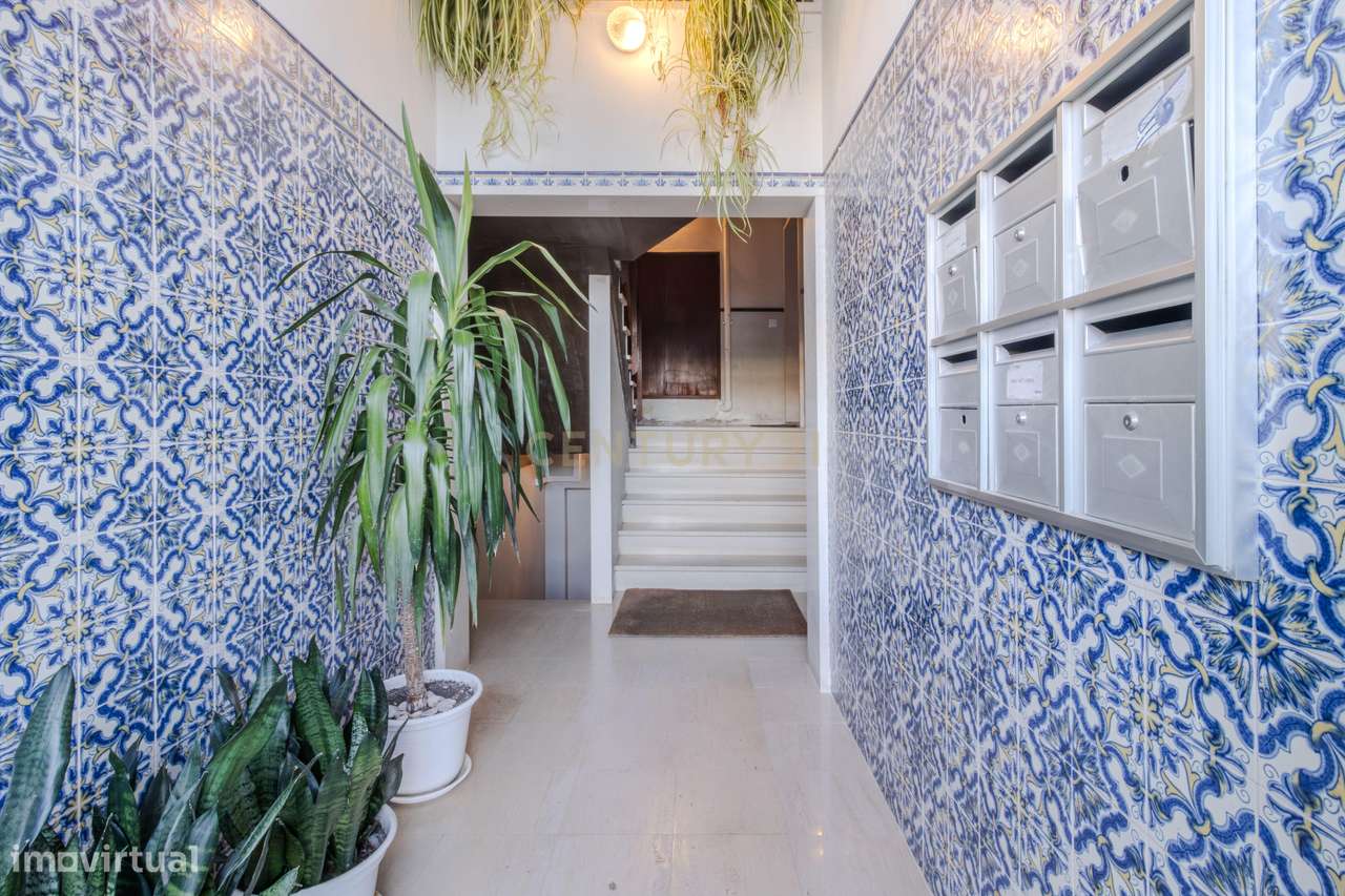 Excelente Apartamento T3 com garagem e arrecadação - Grande imagem: 2/27