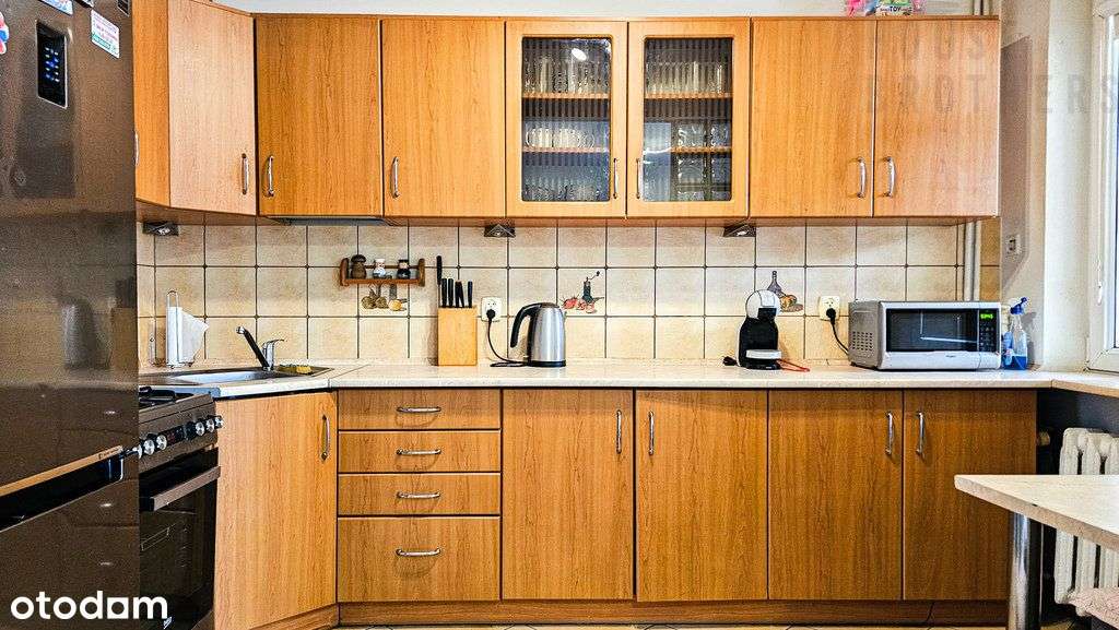 Funkcjonalne 2 pokoje z balkonem na I piętrze-1