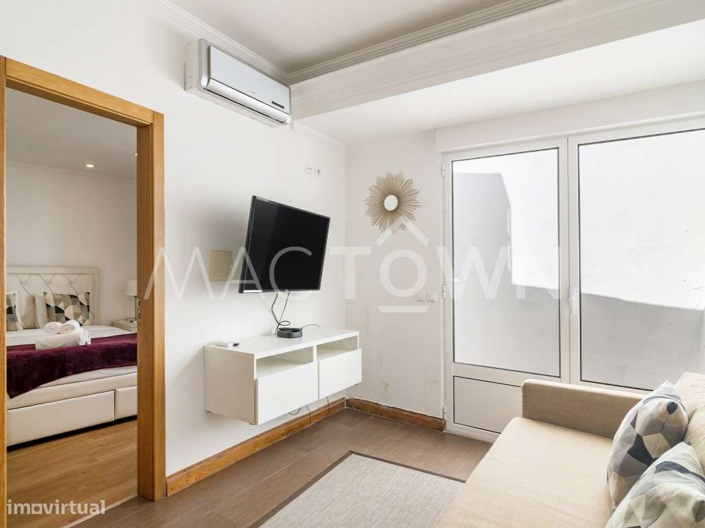 Sinta o Fado, Viva Alfama: Edifício com Alma e História-9