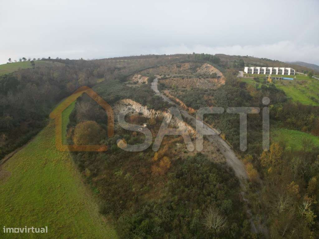 Terreno urbanizável em Podence - Grande imagem: 4/14