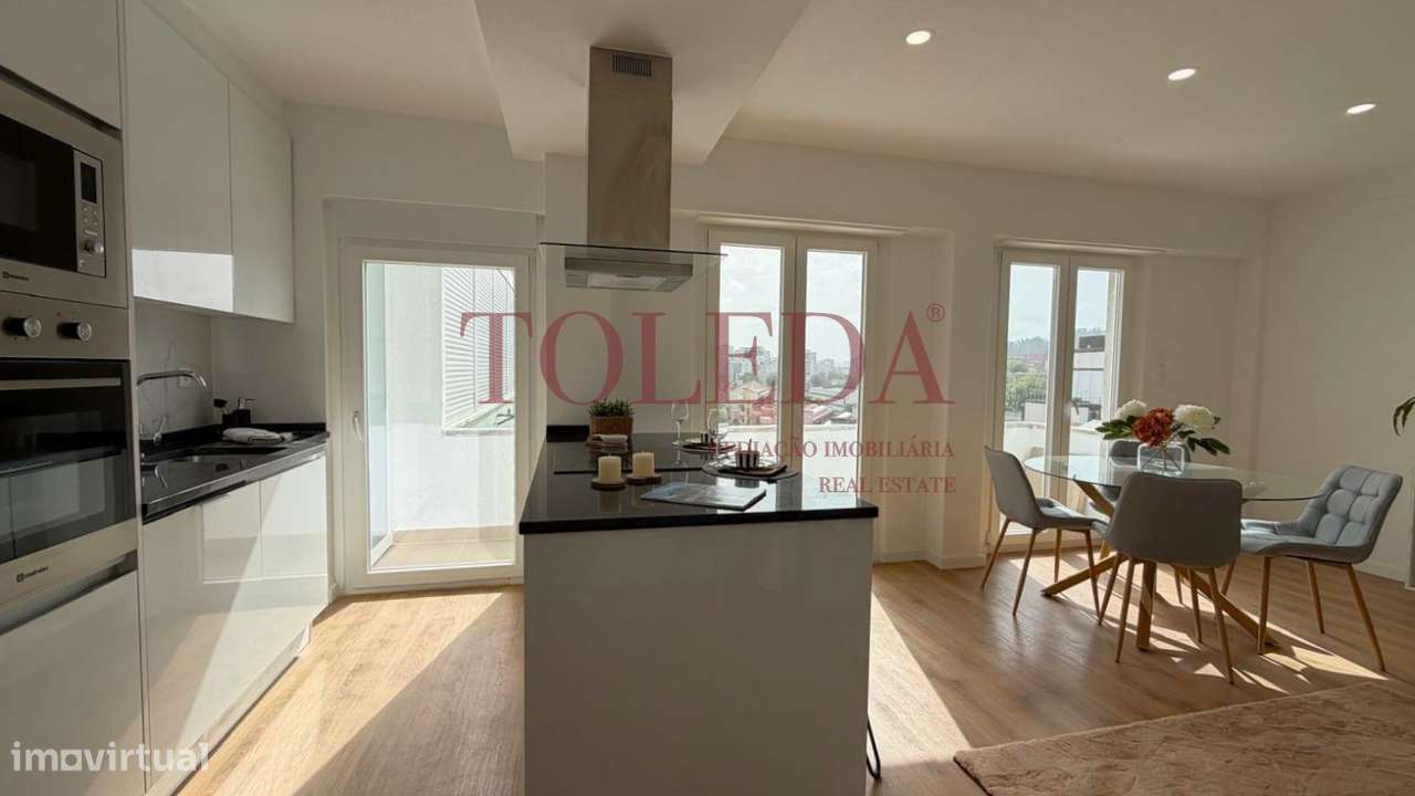 Apartamento T3 Remodelado a Estrear no Centro de Benfica-4