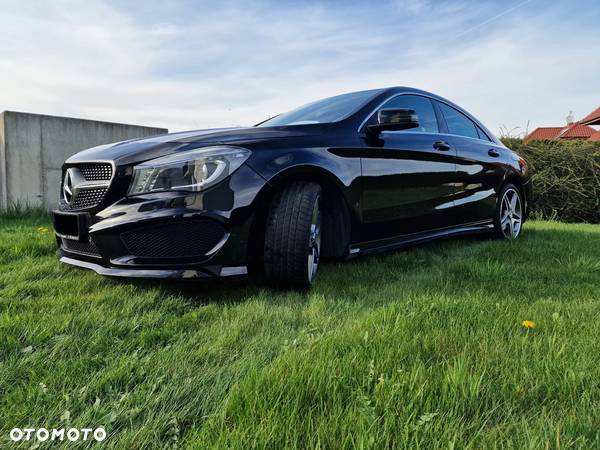 Mercedes-Benz CLA 250 4-Matic Sport - 2