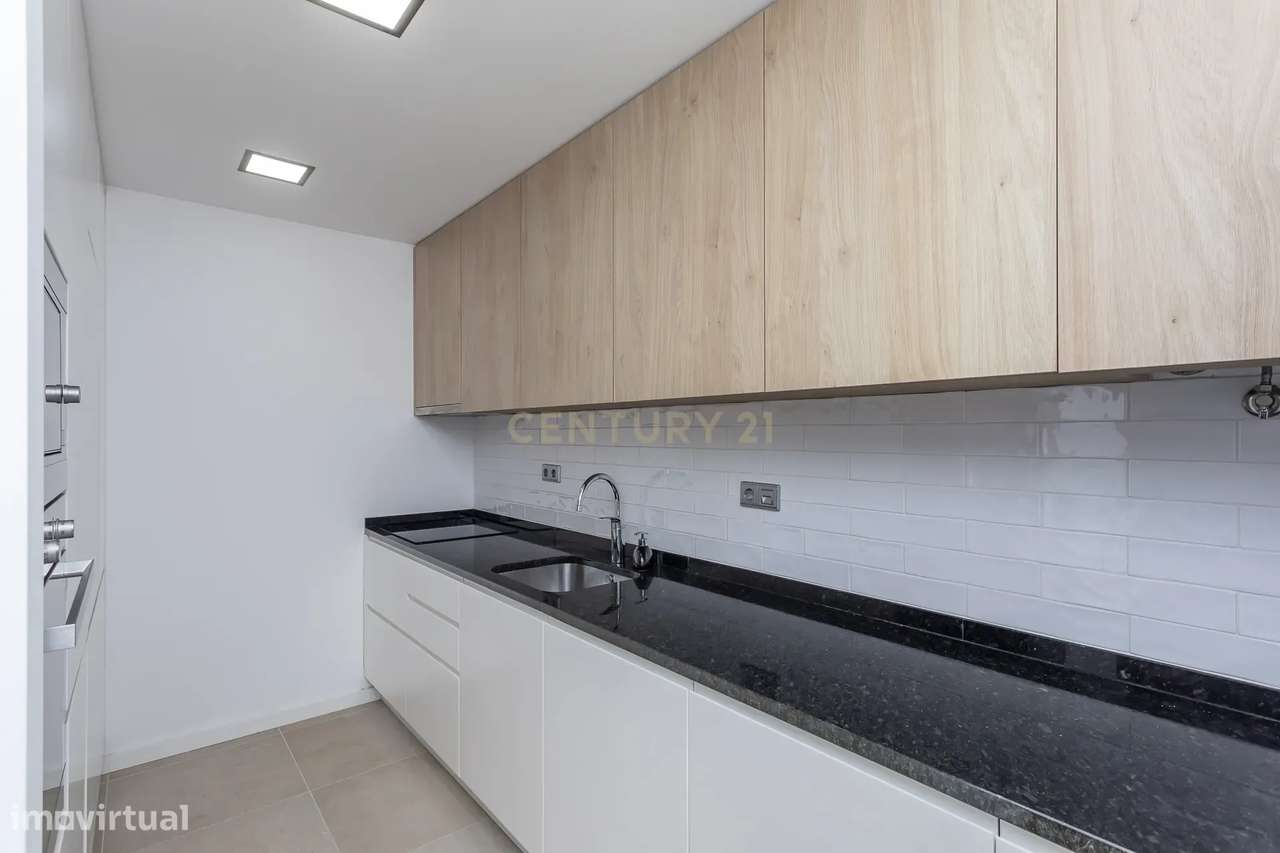 Sintra - Algueirão, apartamento T2 com garagem a estrear-17