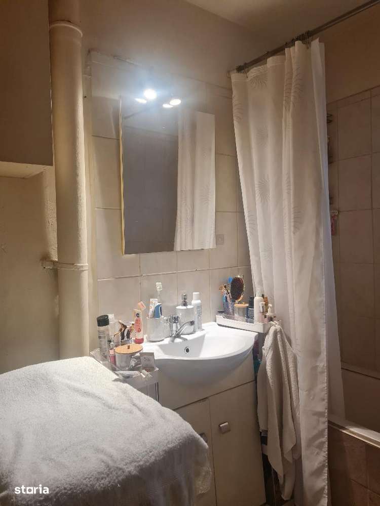 Aparta  doua  camere  confort  unu ,  Razboieni-2