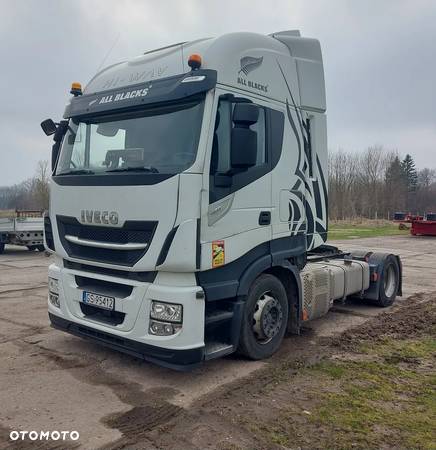 Iveco STRALIS AS440 ALL BLACK EUR6 LOW DECK - 2