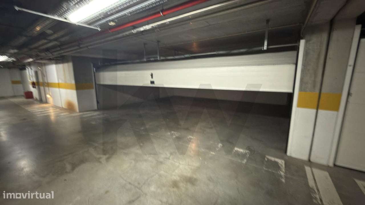 Apartamento T3 Condominio com piscina Belas Clube Campo-39