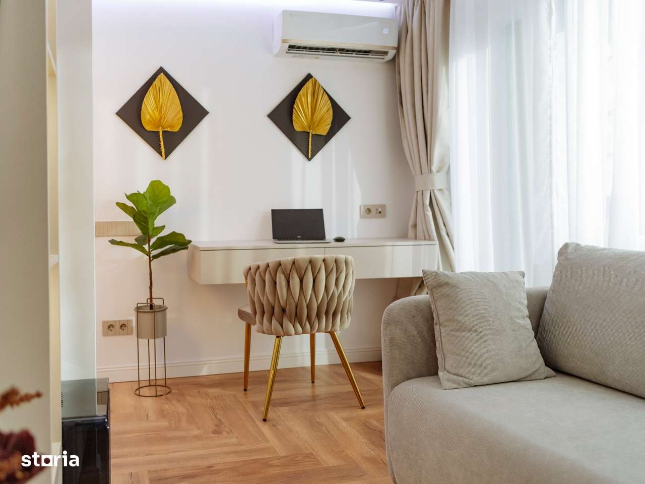 Decebal-garsoniera renovata-3/4-dec, mobilata+utilata lux,135000 €-5