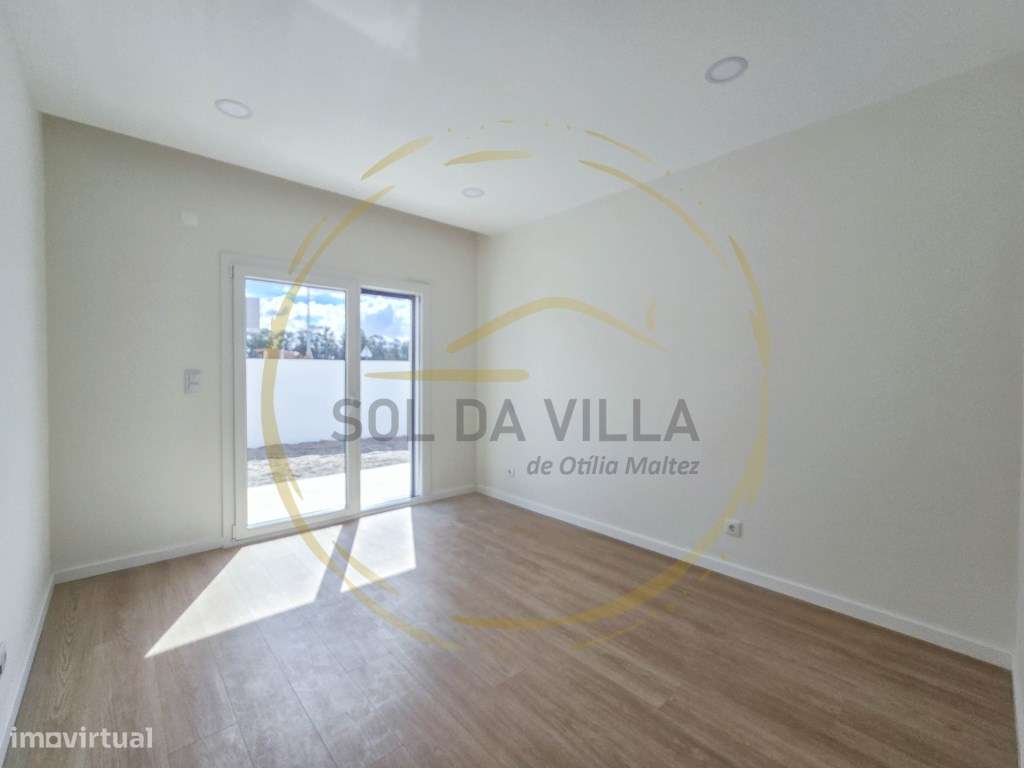 Moradia T4 Isolada Térrea - Quinta do Anjo - 600.000€-18