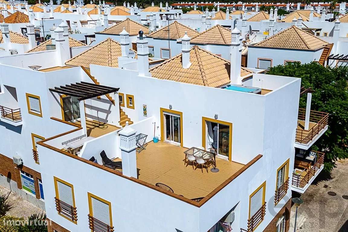 Apartamento T2 com 3 terraços privados e vistas - Cabanas de Tavira - Grande imagem: 3/33