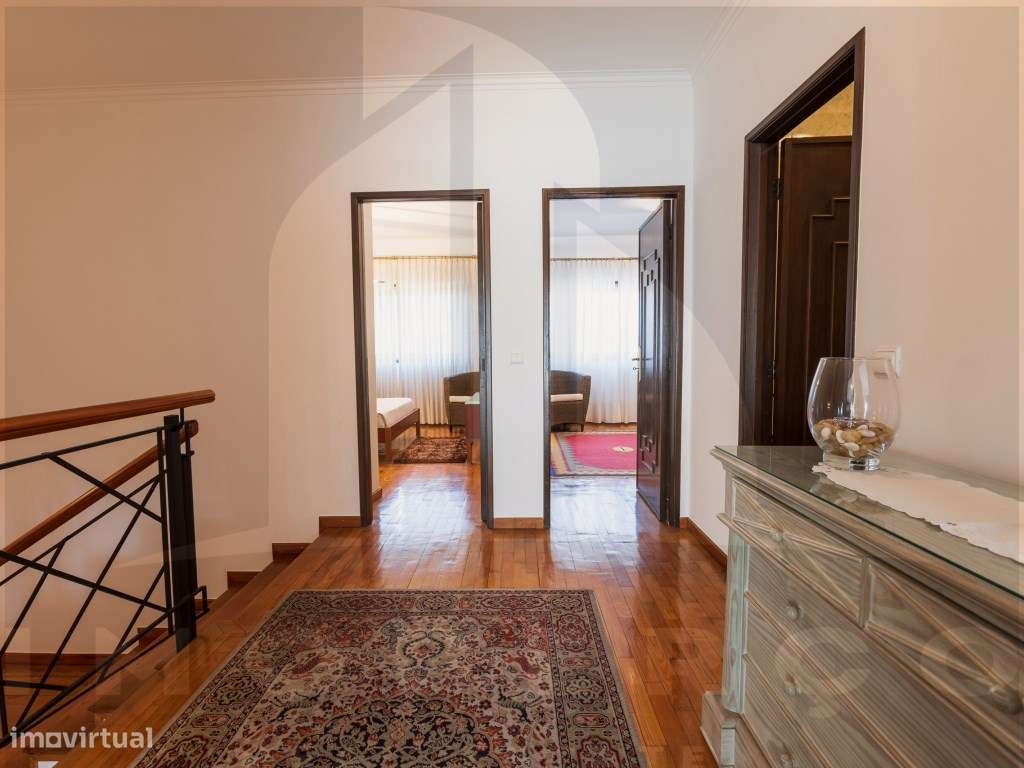 Fantastica Moradia T4-12