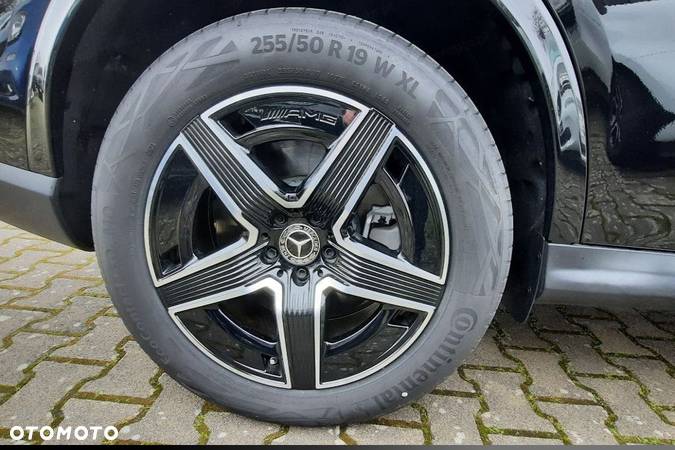 Mercedes-Benz GLC 220 d 4-Matic AMG Line - 3