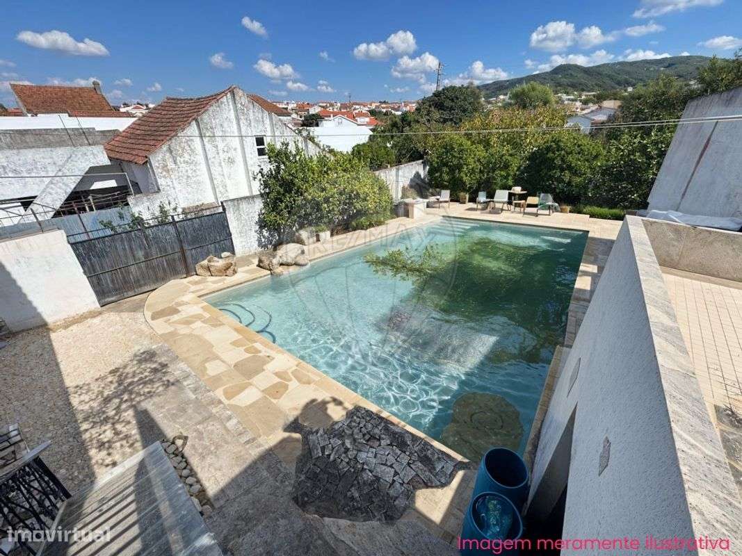 Moradia T5 para venda-35