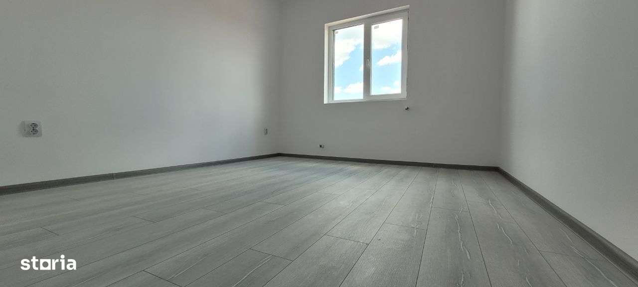 Vila 6 camere  400 mp teren dormitor parter pod mansardabil COMISION 0 - Imagine principală: 5/19