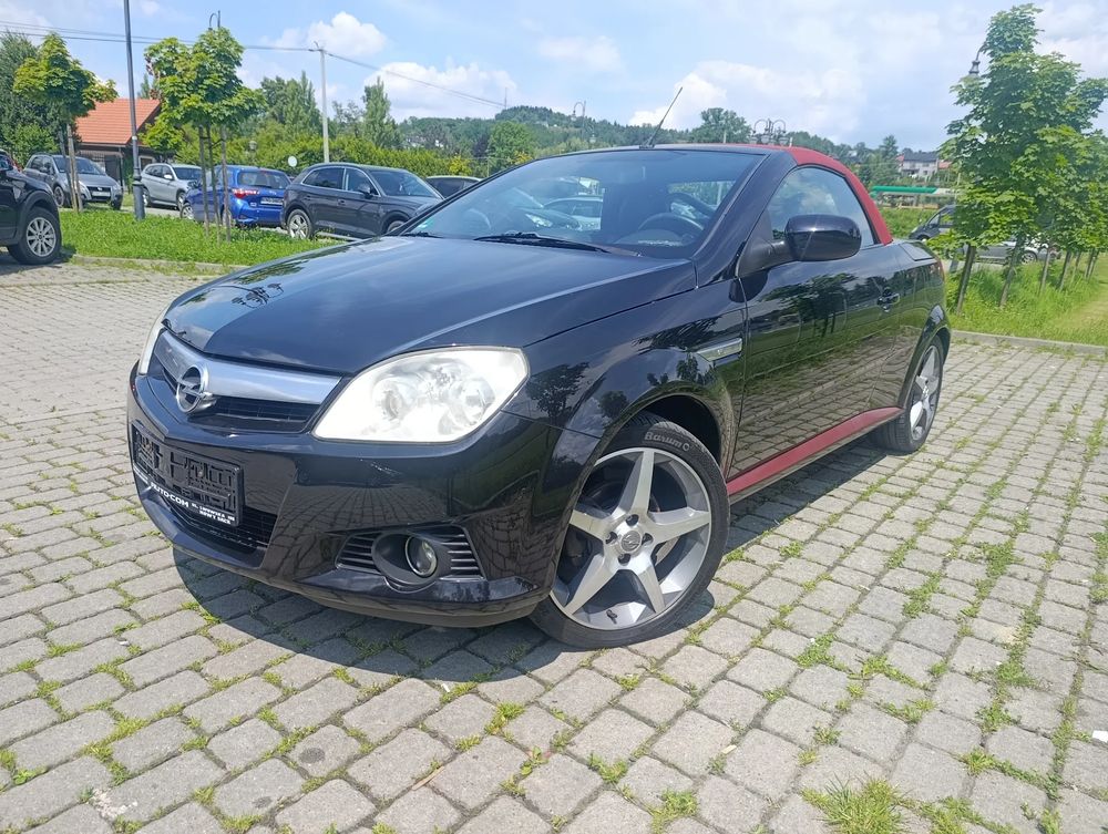 Opel Tigra II (2004-2009) 1.8 Illusion 2008